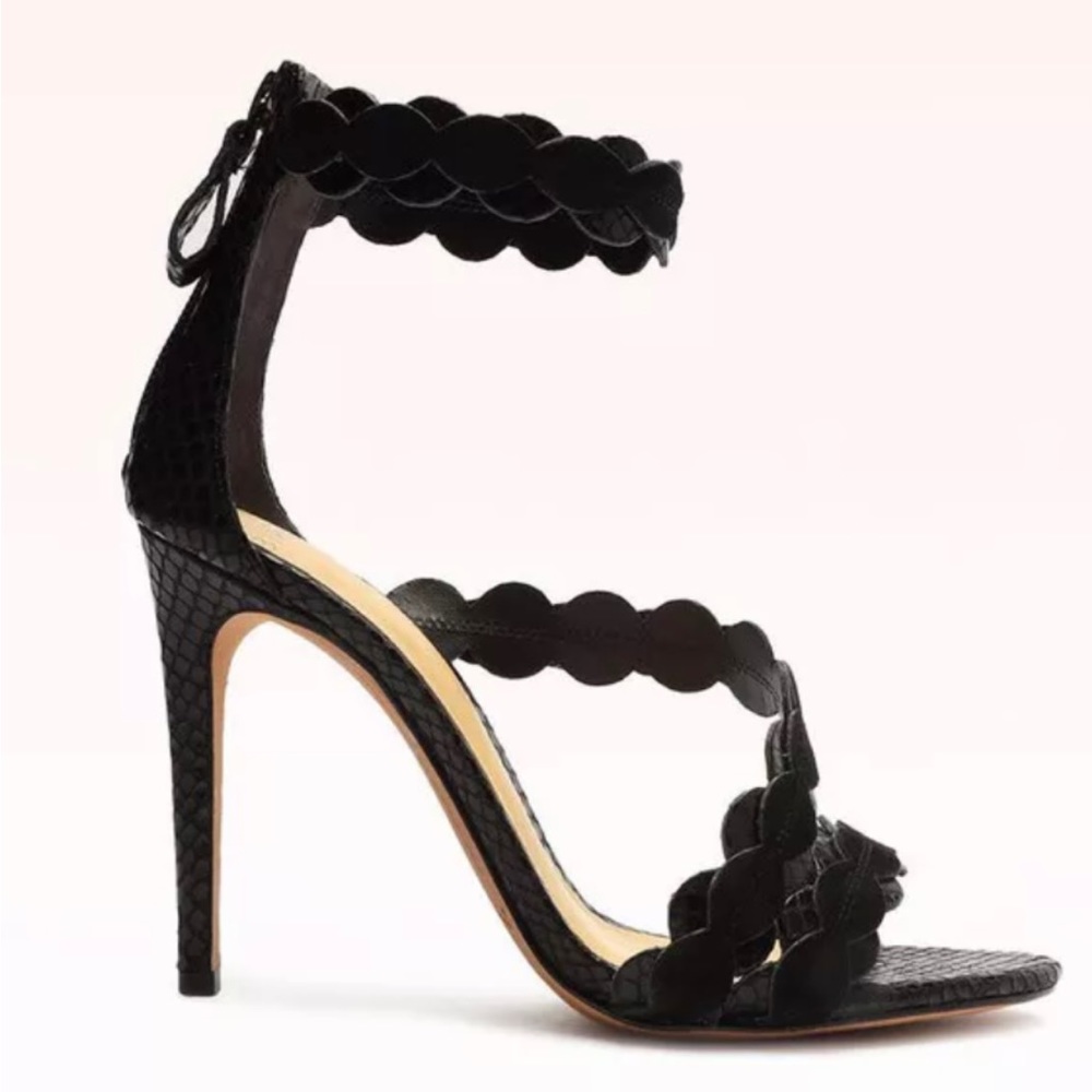 Alexandre Birman Barbara 100 black heels with box & dust bag SZ 7.5